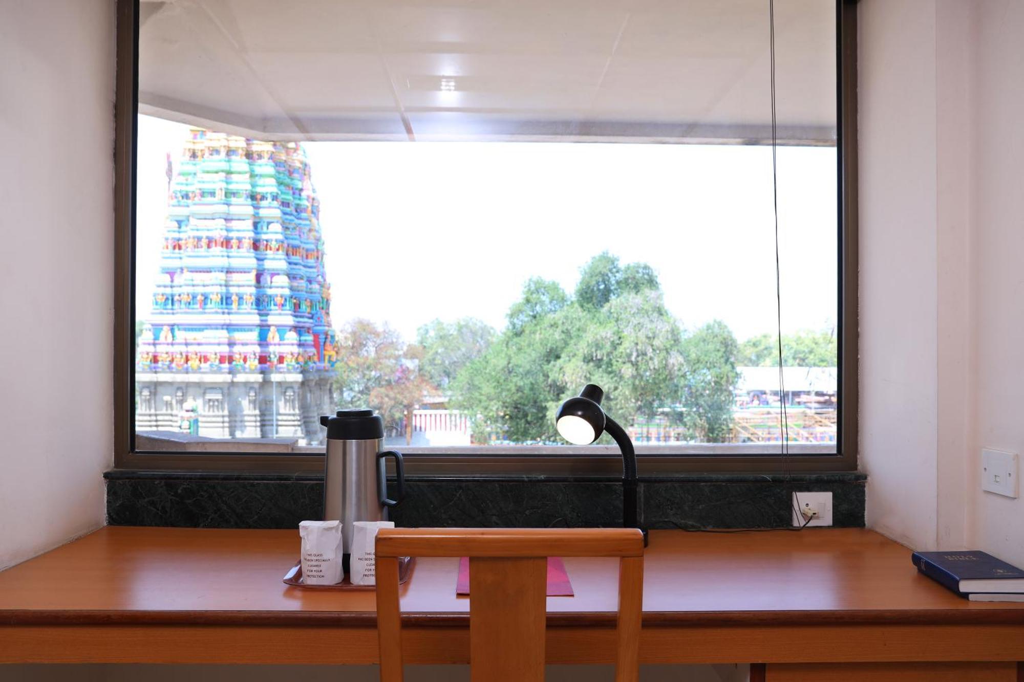 Bell Hotel Sivakasi Bagian luar foto